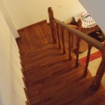 scari din lemn pe metal