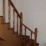 scari din lemn pe metal