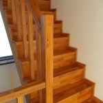 scari din lemn pe vanguri