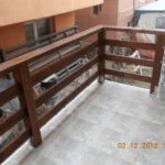 balustrada din lemn exterioara