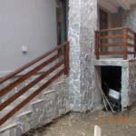 balustrada din lemn exterioara