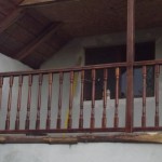balustrada din lemn exterioara