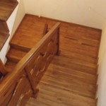 scari din lemn