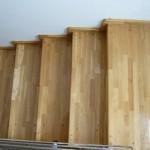 scari lemn masiv