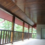 Balustrada lemn exterioara moderna